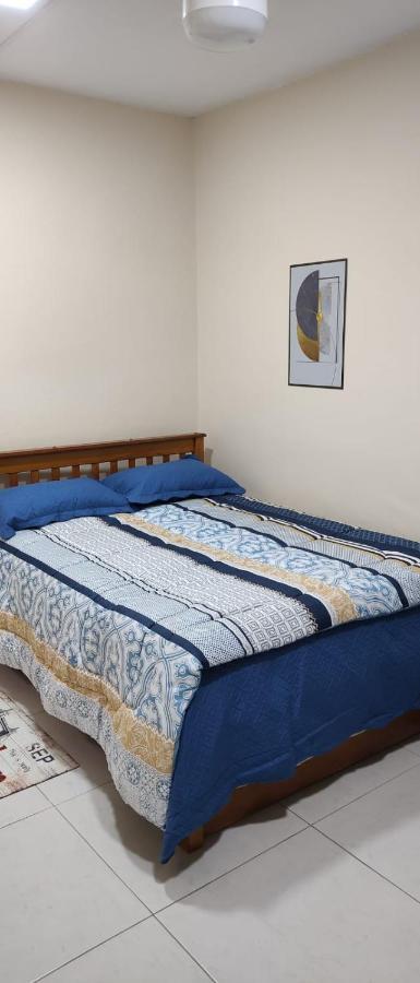 London Proximo Ao Metro Apartamento *
